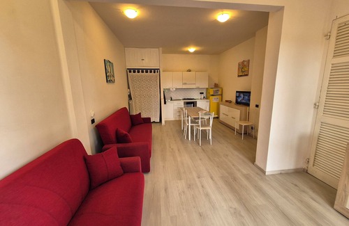 Fiumaretta Apartment | ON THE BEACH ! House and large park. SEE PHOTO!