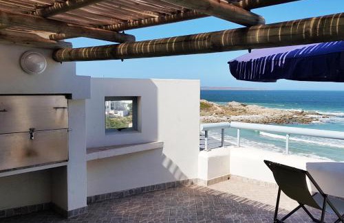 Paradise Beach House | On the Beach 1