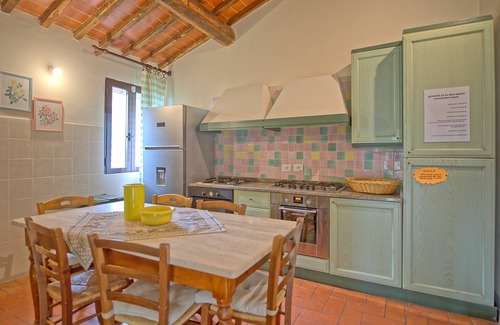 Mondragone House | On the coast of the Tyrrhenian Sea combined