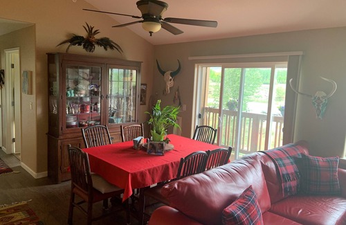 New Castle Condo | On the Colorado River and River View Park trail.