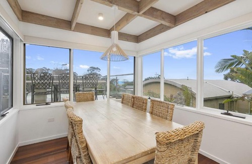 Lorne House | On The Deck