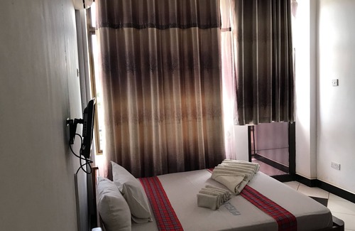 Moshi Hotel | On the edge of Moshi town, with great hospitality, Mount Kilimanjaro Views.