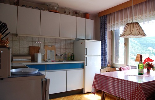 Unterweißbach House | On the edge of the forest with a beautiful panoramic view of 2 valleys