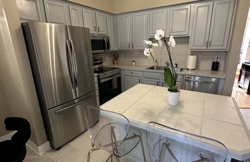Highlands - Perkins Condo | On the Geaux - Walking Distance to LSU