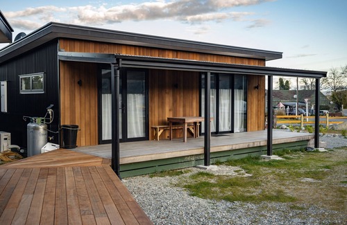Blackball House | On The Great Walk Doorstep, Stunning Mountain View