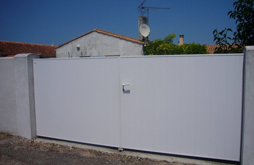 La Bree-les-Bains House | On the island of Oléron in the heart of the seaside village