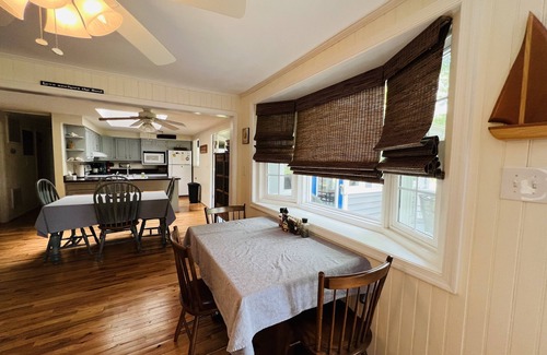 Colonial Beach House | On The Point, Spacious Home ! You will Love the Sunroom, The Decor and Location!