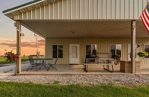 Burt County House | On the River | 5 beds | Peaceful