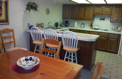 Bullhead City Condo | On the River Condo-Snowbird Friendly