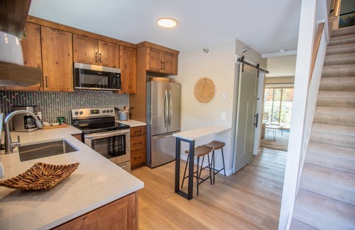 Estes Park Condo | On the River, Downtown Estes Park, Close to RMNP Entrance