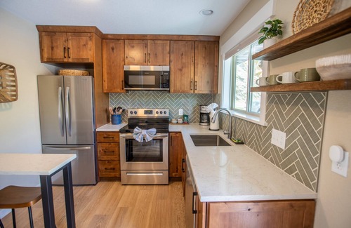 Estes Park Condo | On the River, Downtown Estes Park, Close to RMNP Entrance