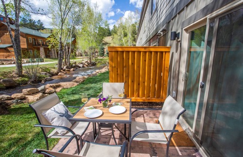 Estes Park Condo | On the River, Downtown Estes Park, Close to RMNP Entrance