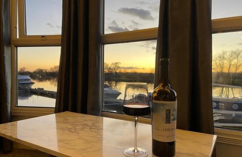 Forest of Dean House | On the river Severn - Severnside Boat & Caravan Park, Caravan 9