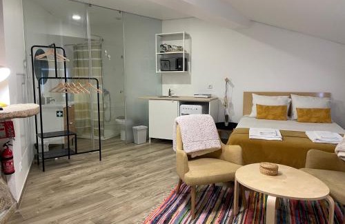 Monsanto Apartment | On The Rocks
