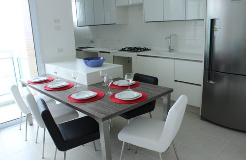 Peninsula Apartment | On the Sea: Like a Super Transatlantic not balance .