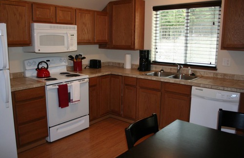 Bonners Ferry House | On the Selkirk Loop & the route to Banff or Glacier, just off US 95 and 2