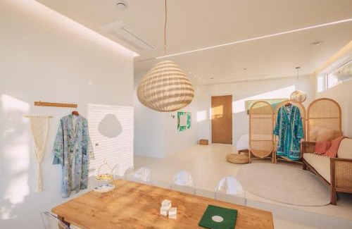 Geoje House | On the Sunset Mansion