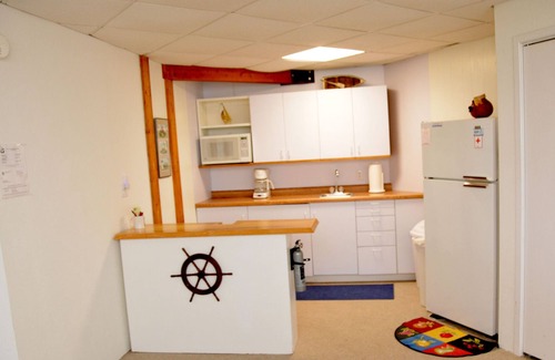 Sturgeon Bay Apartment | On the Water. In the Woods. Close to Everything. Perfect for Two.