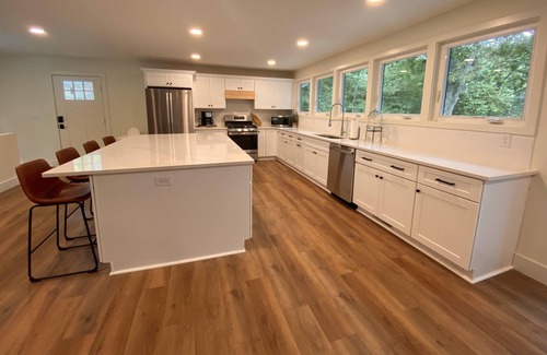 Estill Springs House | On the Water w/Private Dock, Entire Home, sleeps up to 14