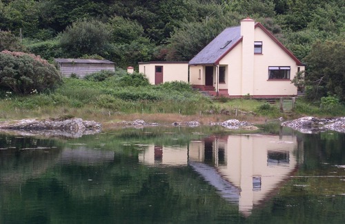Lauragh House | On the wild Atlantic way, direct on the ocean