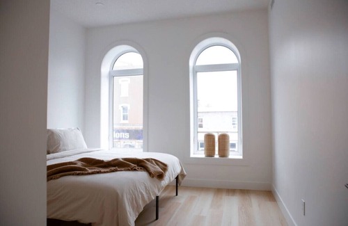 Woodstock Apartment | On Trend - The Waldorf - King