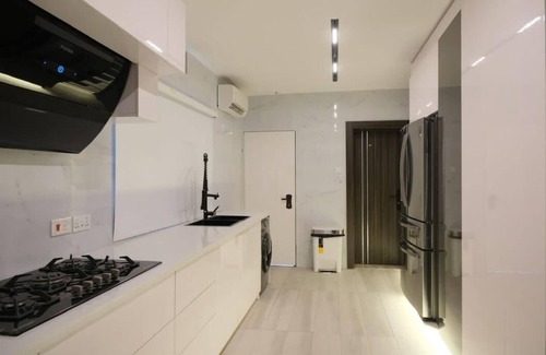 Lekki Phase 1 Apartment | ONA APARTMENT.n Elegance in warm embrace with luxury, your comfort our pleasure