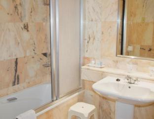 Los Cristianos Apartment | Ona Hollywood Mirage