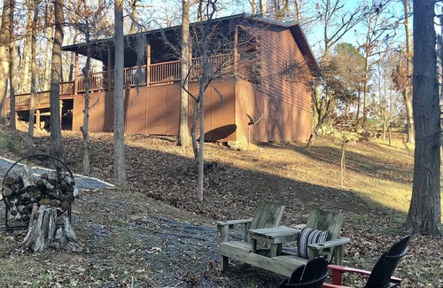 Negreet Cabin | Once a Part of the Beloved Shady Oak Lodge - Cabin 2, 4 beds w/Boat Ramp