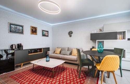 Thessaloniki Apartment | ONE AND ONLY SALONICA
