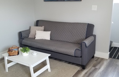 Moncton Apartment | One bed apt w/private bathroom (1) free charge (1) car parking.