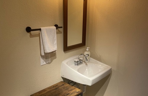 Seneca House | One bed, one bath, zero chores