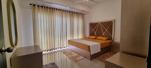 Negombo Apartment | One bedroom 7th Floor Apartment in Ocean Breeze Hotel Residencies Negombo