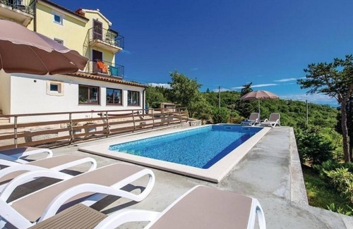 Zagore Apartment | One bedroom apartment with balcony and sea view Zagore, Opatija (A-20003-a)