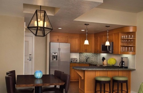 South Lake Tahoe Condo | One-bedroom apartment at the luxurious Marriott Grand Residence Club