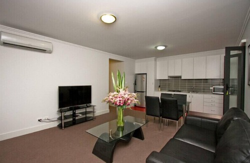 Newcastle West Apartment | One Bedroom Apartment