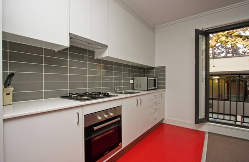 Newcastle West Apartment | One Bedroom Apartment