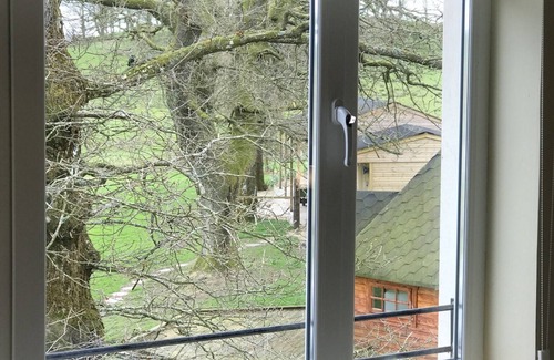 Fintry Apartment | One bedroom apartment with beautiful views near Loch Lomond & Trossachs