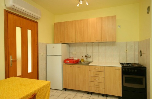 Povile Apartment | One bedroom apartment with terrace Povile, Novi Vinodolski (A-2398-b)