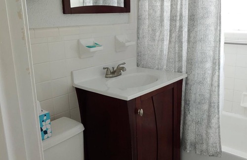 Hillsboro Beach Apartment | One Bedroom Apartment #215
