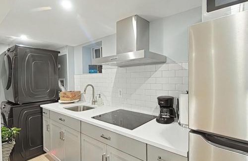 Williamsbridge Apartment | One bedroom apartment with AC and WiFi in the Bronx