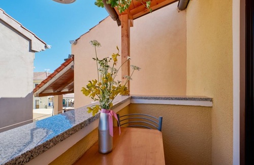 Martinscica Apartment | One bedroom apartment near beach Martinšćica, Cres (A-22582-a)