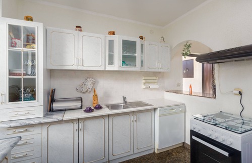 Vosteni Apartment | One bedroom apartment with terrace Sveti Lovreč, Central Istria - Središnja Istra (A-14847-a)