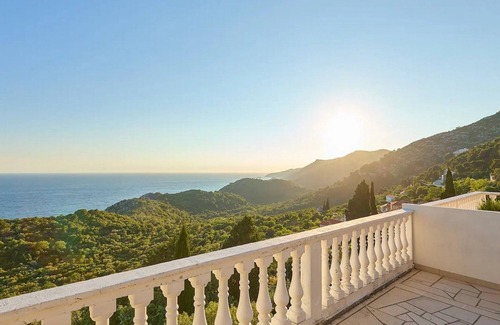 Maranovici Apartment | One bedroom apartment with terrace and sea view Maranovići, Mljet (A-22339-a)