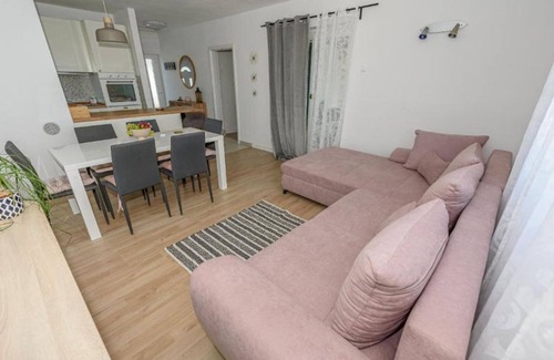 Bobovisca House | One Bedroom Apartment with Sea View
