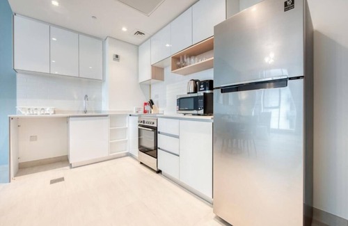Abu Dhabi Apartment | One-Bedroom Apartment Near Repton School Rose Campus By Luxury Bookings