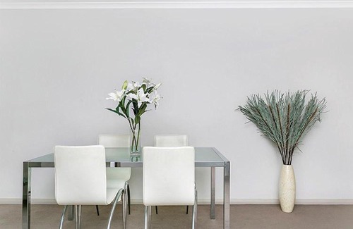 St. Leonards Apartment | One Bedroom Apartment Atchison Street II(LN603)