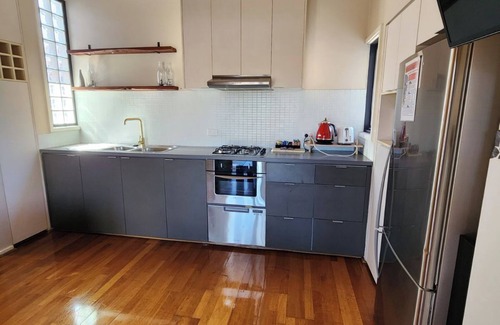 Wickham Apartment | One Bedroom Apartment