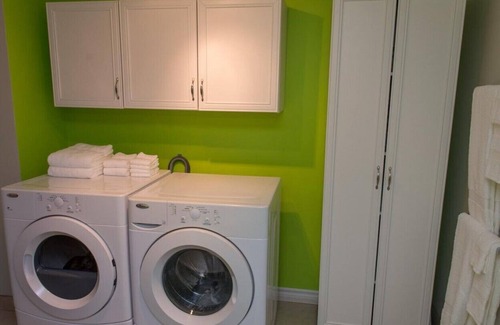 Jonquiere House | One bedroom apartment with balcony