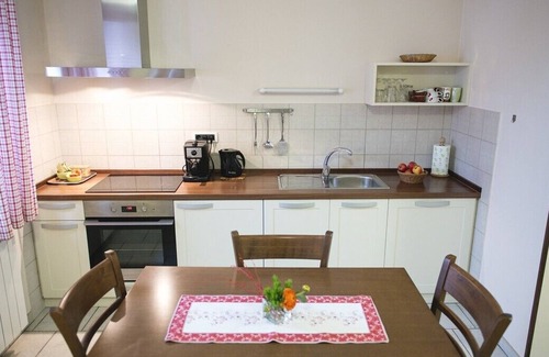 Lokev Apartment | One bedroom apartment for 4 at guesthouse Muha