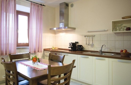 Lokev Apartment | One bedroom apartment for 4 at guesthouse Muha
